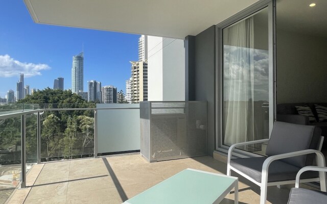 Serenity Surfers Paradise