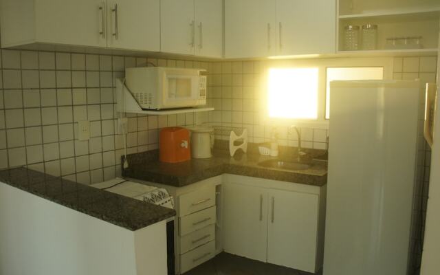 Apto Em Ponta Negra Para 4 Pessoas