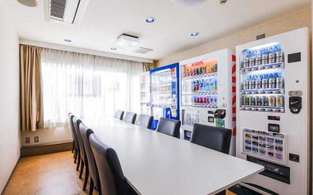Hotel Live Max Budget - Tokyo Hamura Station