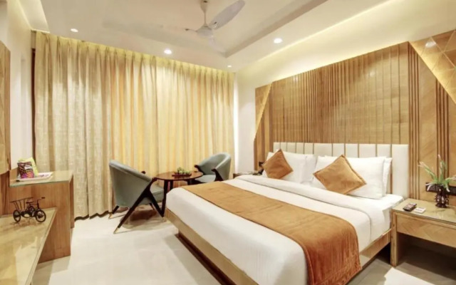 Hotel LAXMI SUITES Near Delhi Airport