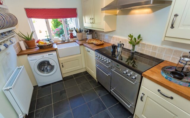 Braunton Magnolia Cottage