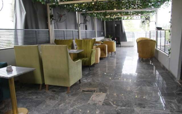 Meridian Lodge Hotel and Resort