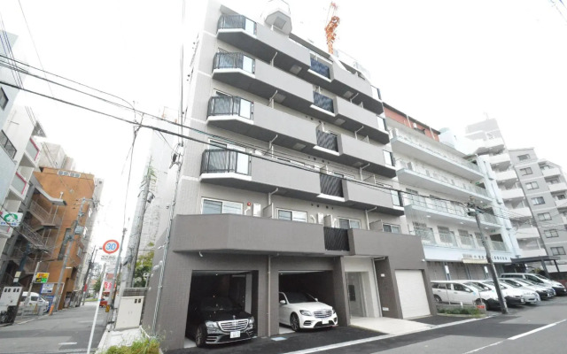 Color Tsuruhashi