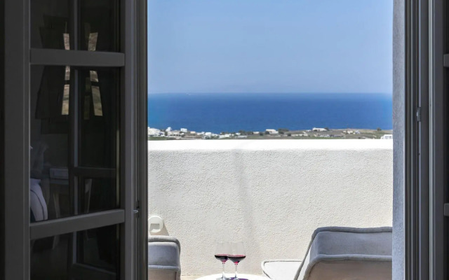 Danae Suites Santorini