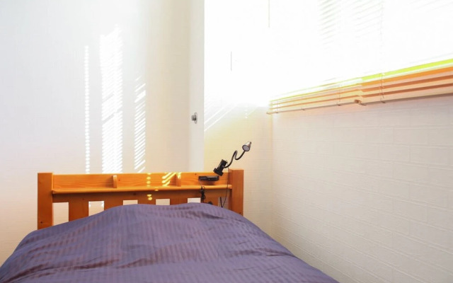 Zenibako House 2F