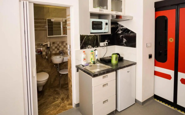 METRO Apartment Prague by Main Train and Bus Station