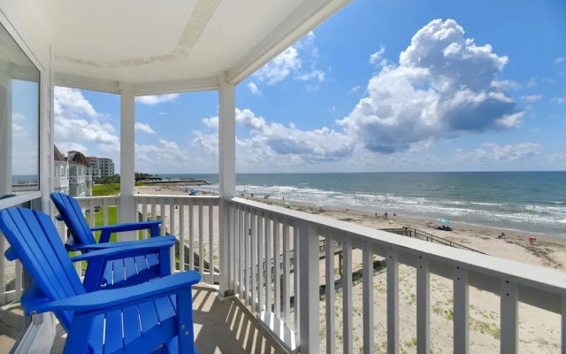 Seascape 1311 2 Bedroom Condo by RedAwning