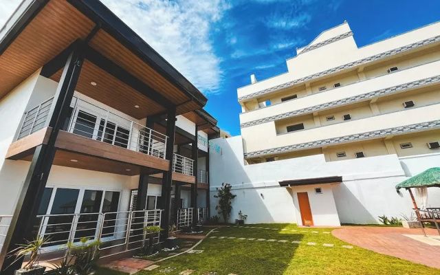 Cyan Sea Suites
