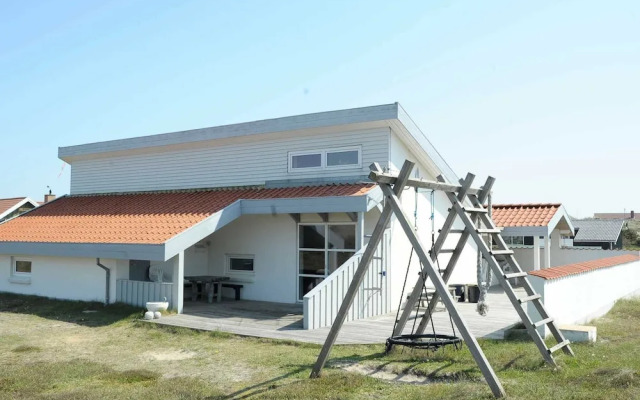 8 Person Holiday Home in Ringkobing