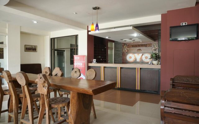 Namira Hotel Syariah by OYO Rooms