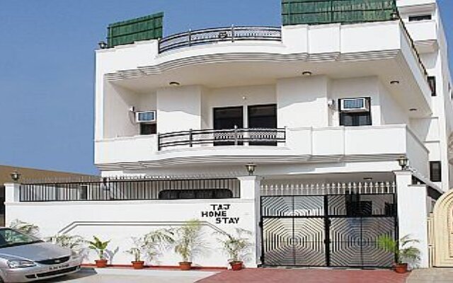 Hotel Taj Homestay