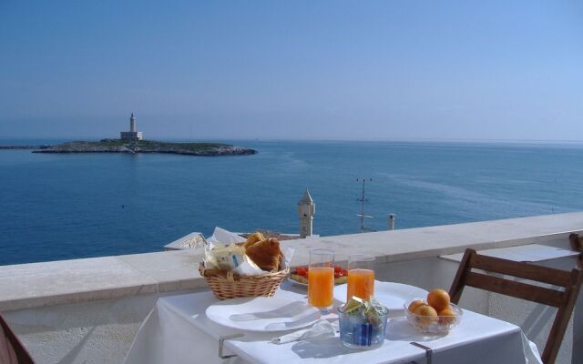 Hotel Rocca sul Mare