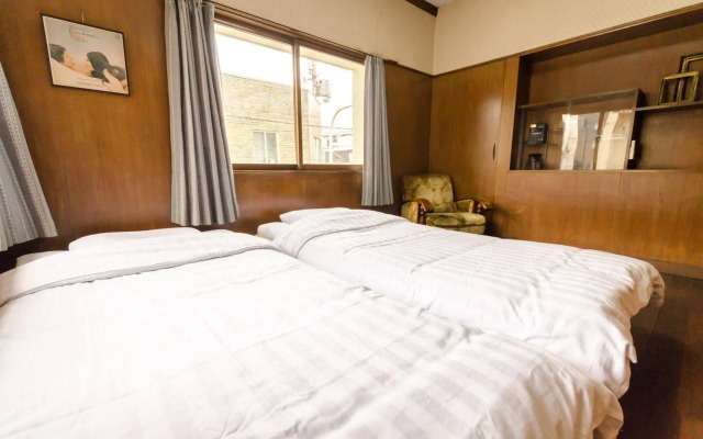 Osaka Guesthouse OSHITERUYA - Hostel