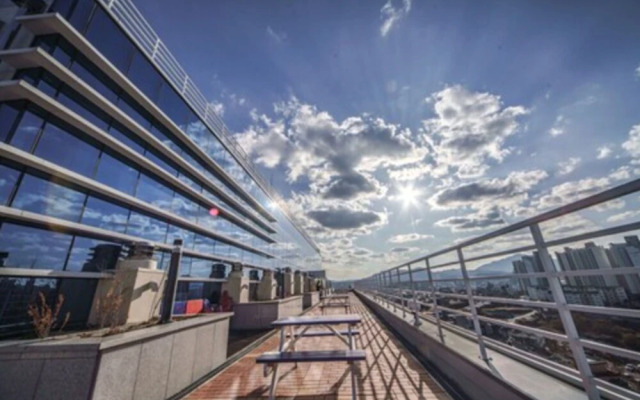 The Venezia Suite Hotel