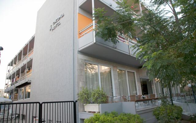 Theonia Hotel