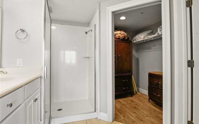 Treasure Island 802 - Two Bedroom Condo