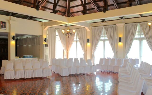 Airy Premier Sleman Raya Merapi Golf Cangkringan Yogyakarta