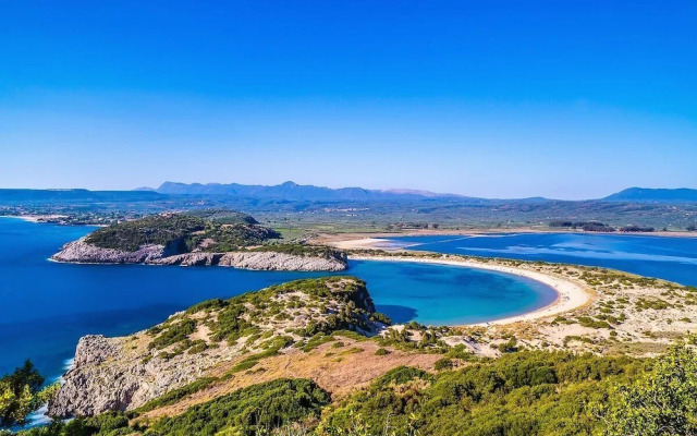 Filiatra Modern Getaway With Panoramic Views