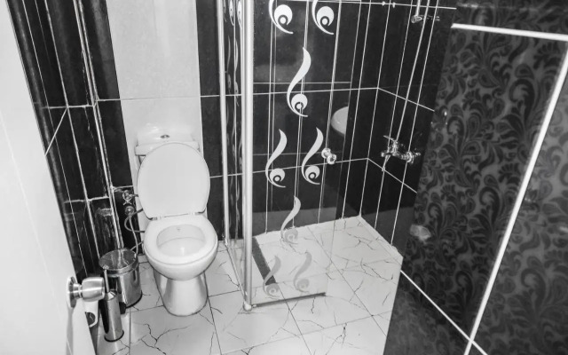 Bir Hotel