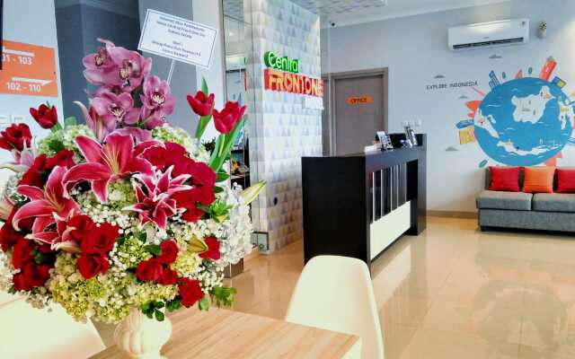 Central Front One Inn Jakarta Airport