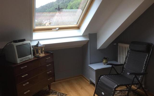 Appartement Mont-Dore, 2 pièces, 2 personnes - FR-1-415-83