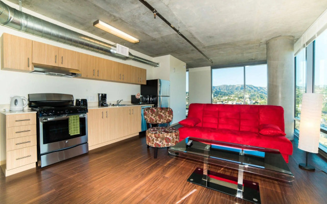 Hollywood Panorama Suites