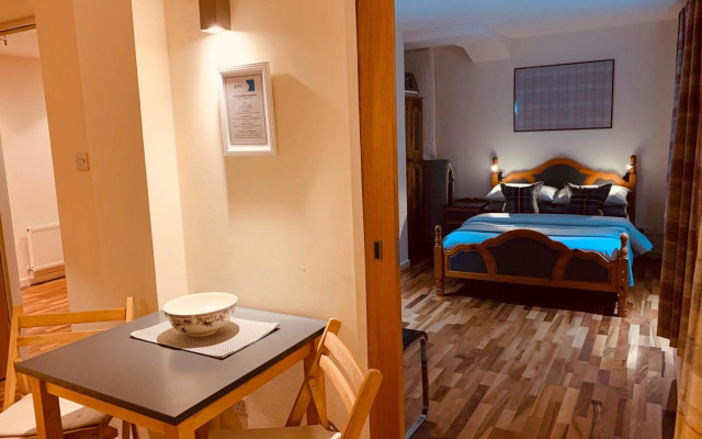 The Cowgatehead Residence