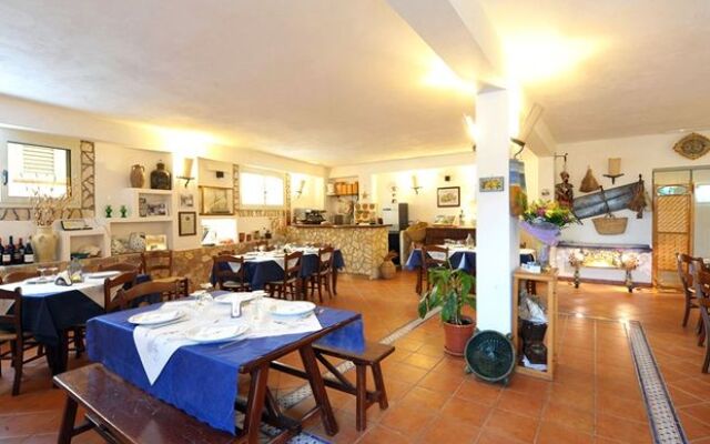 Hotel Macondo