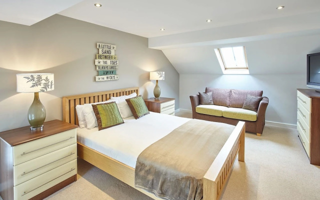 Host Stay Doray House