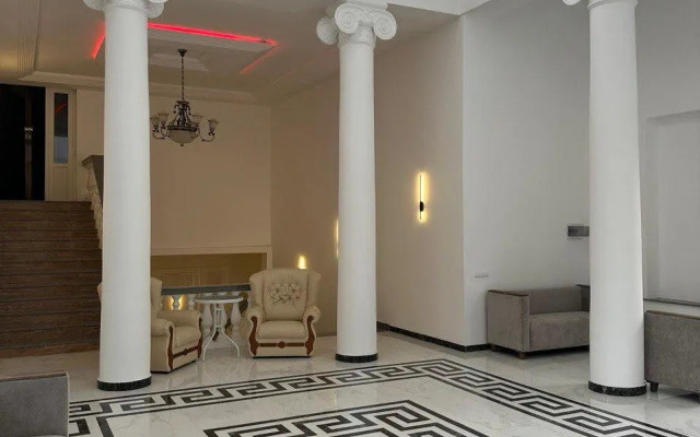 Белый лебедь