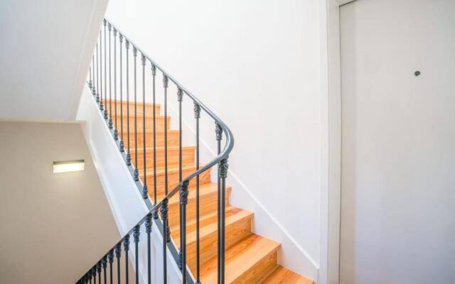 GuestReady - Chic and Vibrant Apt with Stunning Views - Anjos