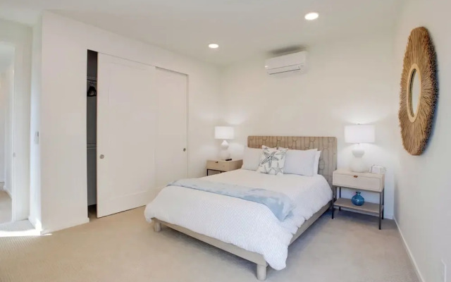 Seaside Vacation Rental w/ On-site Beach Access!