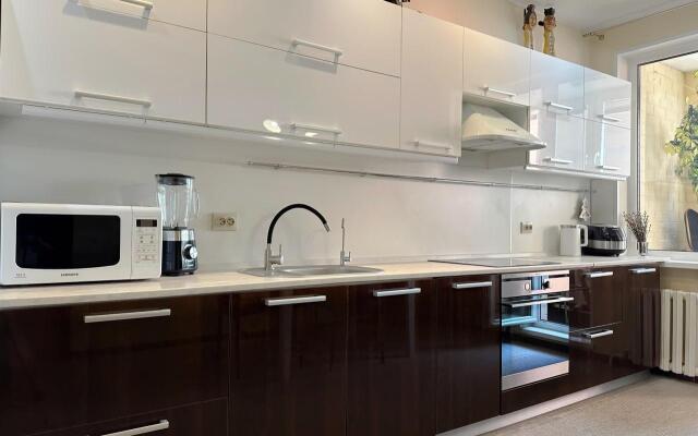 Апартаменты на улице Прапорщика Комарова 45