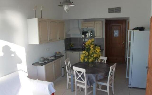 Les Pieds dans l'Eau