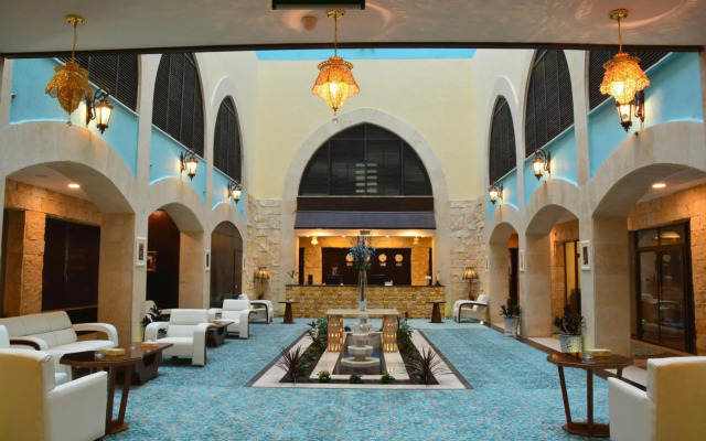 Saray Hotel