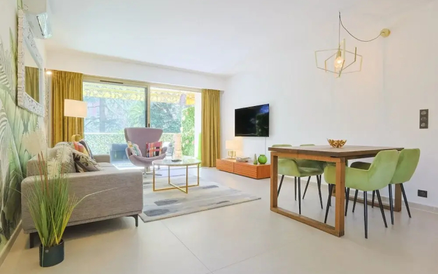 Le Jungle in Cannes With 2 Bedrooms and 2 Bathrooms - Apartment in Cannes - Photo 2