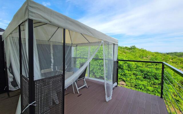 Goseong Sunny Hill Pension