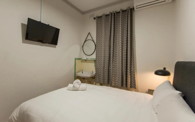 The Tamworth Hotel – Guest Rooms – Tamworth