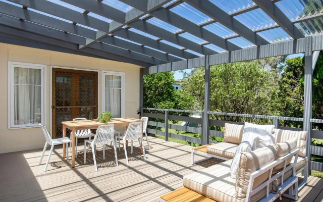 Boho - Pet Friendly - 1 Min Walk to Beach
