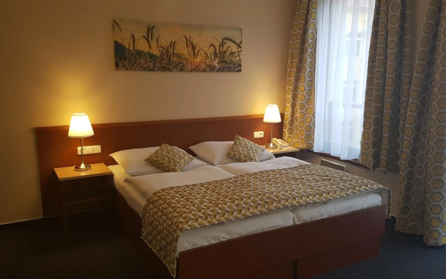 Aparthotel Austria Suites