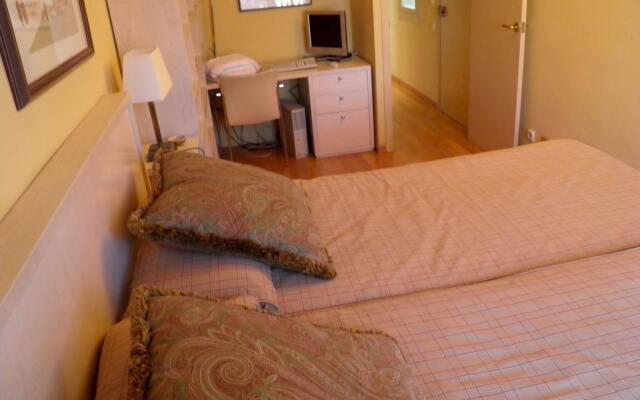 Apartaments Sant Jordi Girona 97