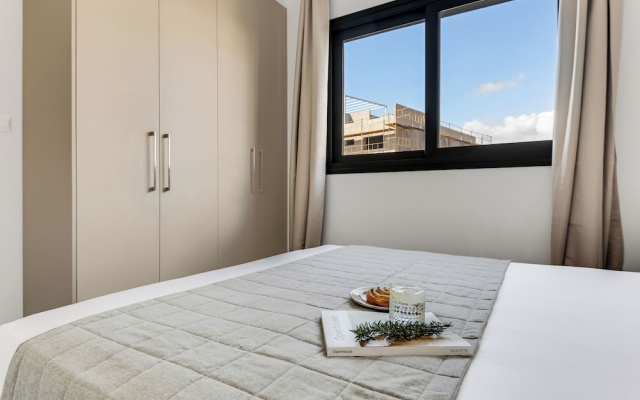 Sanders Triple Limassol