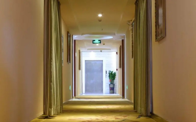 GreenTree Alliance Guangdong Shenzhen Fuyong Subway Station Hotel