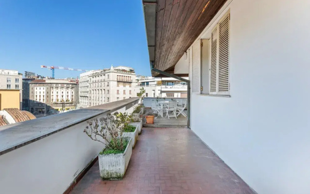 Terrace Penthouse with Duomo View