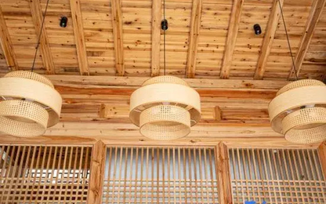 LeXiang Spring Whisper