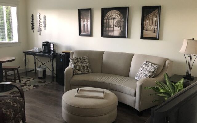 Private Suite in Cowichan Country
