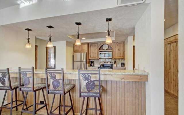 3 Bedroom Ski in, Ski out Mountain Vacation Rental Located Next to Historic Main Street in Downtown Breckenridge
