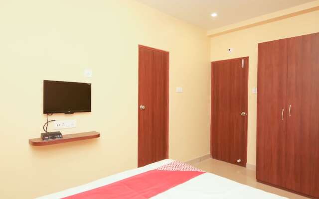 OYO 650 Flagship Gokul VIP Road