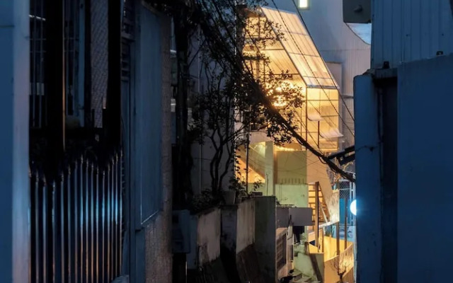 The Lamp Boutique House