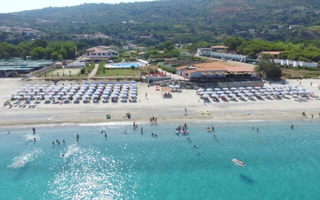 Villaggio Borgo Marino